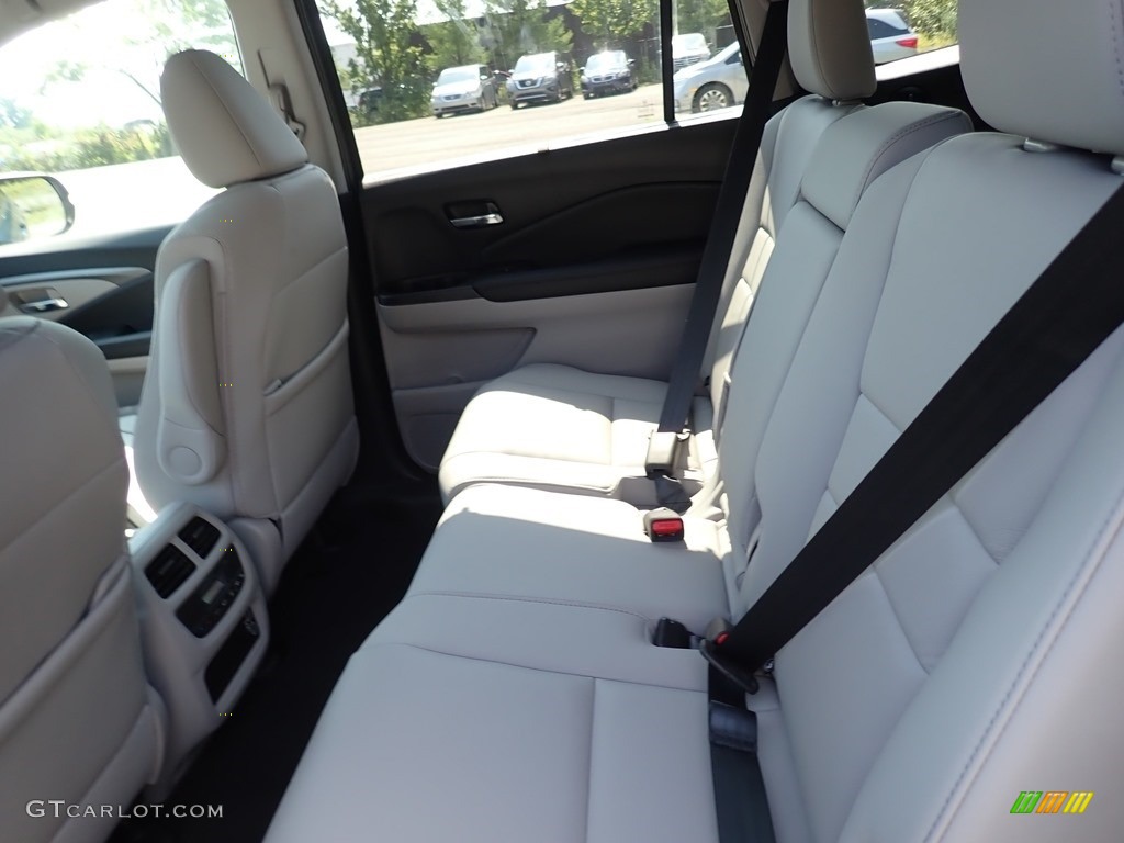 2021 Honda Pilot EX-L AWD Rear Seat Photo #139494514
