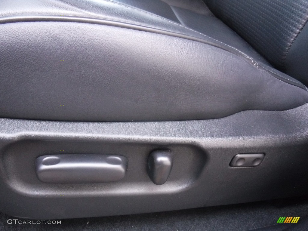 2020 Tacoma Limited Double Cab 4x4 - Silver Sky Metallic / Black photo #17