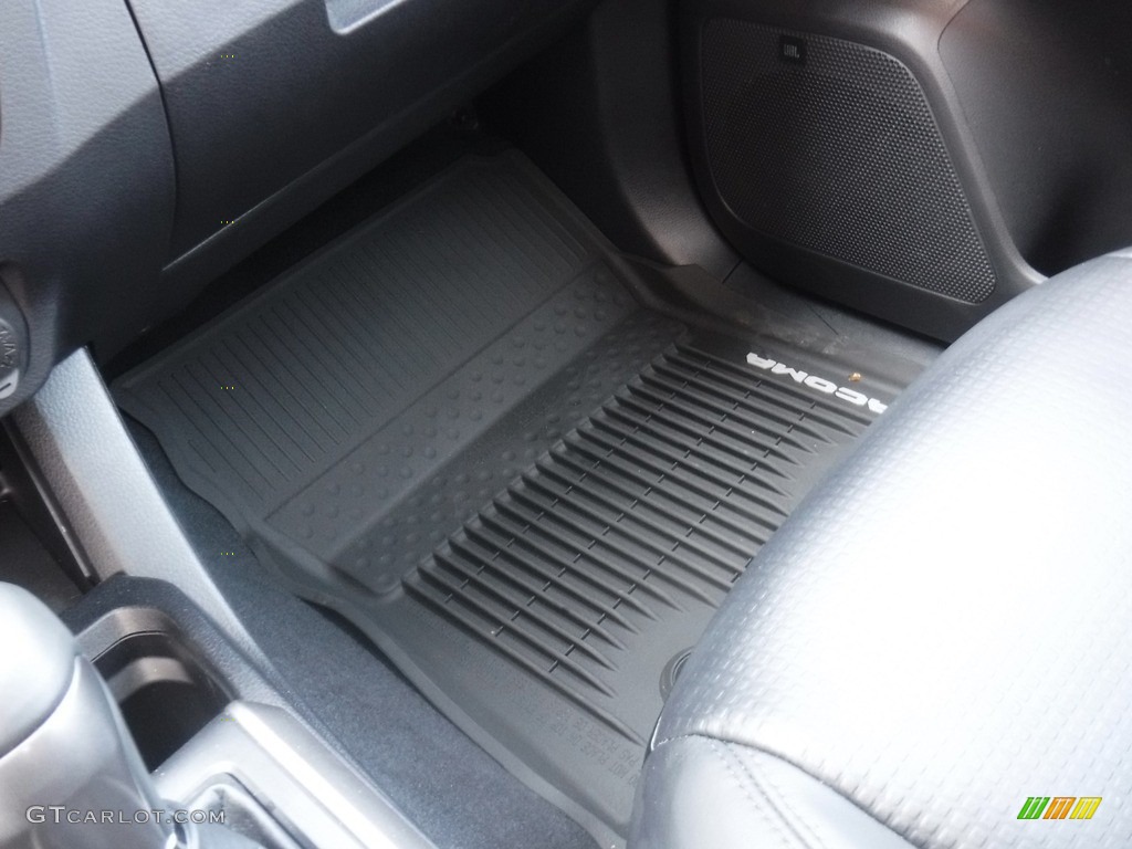 2020 Tacoma Limited Double Cab 4x4 - Silver Sky Metallic / Black photo #25