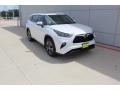 2020 Blizzard White Pearl Toyota Highlander Hybrid XLE  photo #2