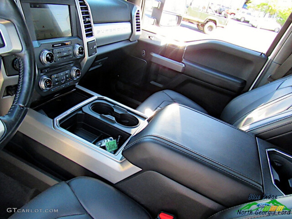 2017 F450 Super Duty Platinum Crew Cab 4x4 - White Platinum / Black/Brunello photo #28