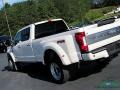 White Platinum - F450 Super Duty Platinum Crew Cab 4x4 Photo No. 33
