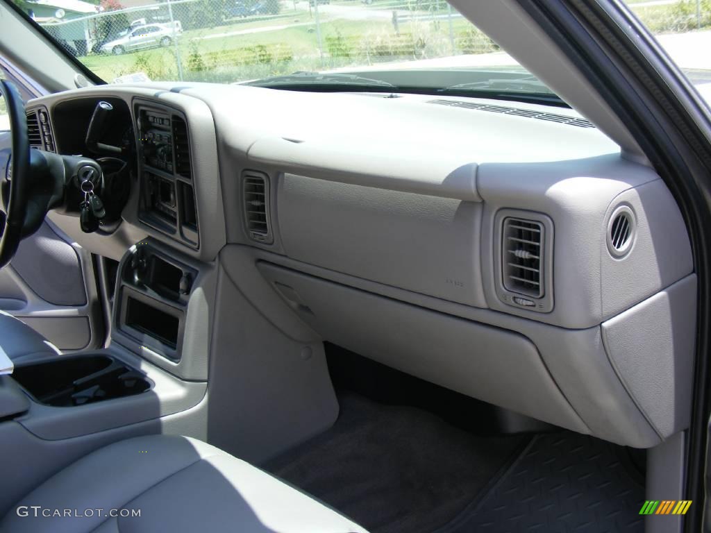 2006 Silverado 1500 LT Crew Cab 4x4 - Graystone Metallic / Medium Gray photo #24