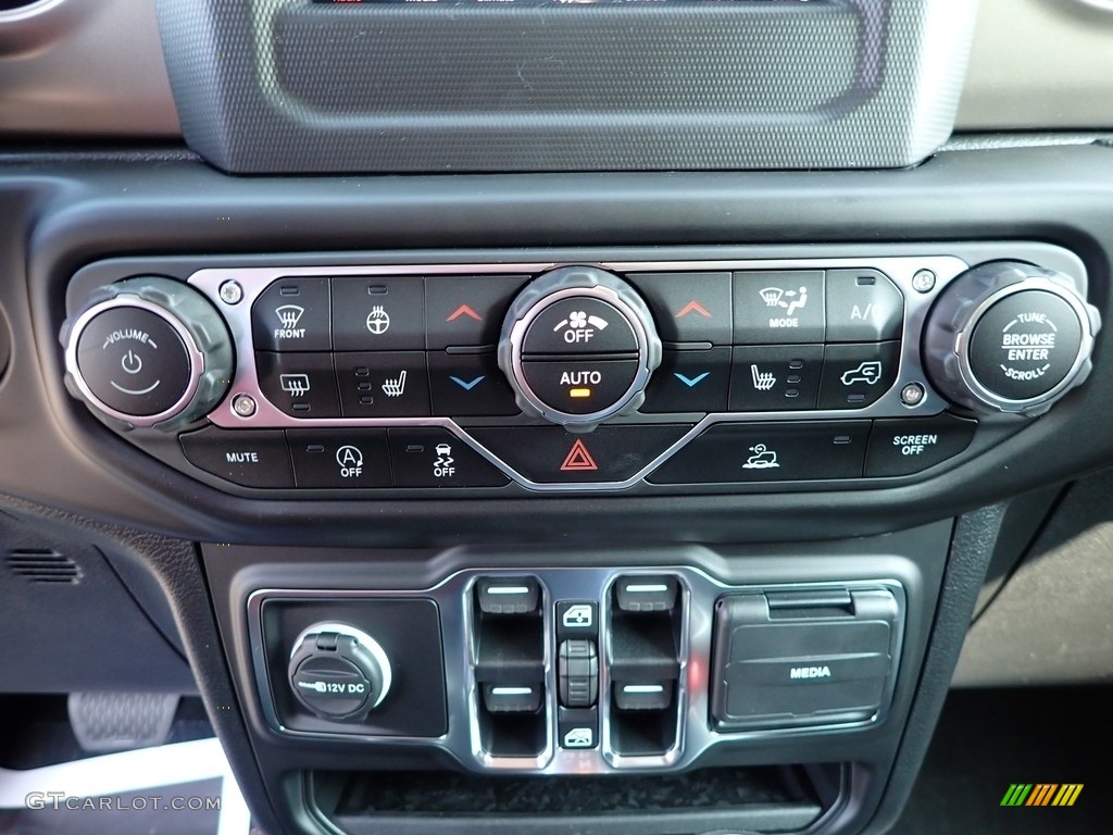 2021 Jeep Wrangler Unlimited Sport 4x4 Controls Photo #139501012