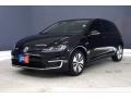 Front 3/4 View of 2016 e-Golf SEL Premium