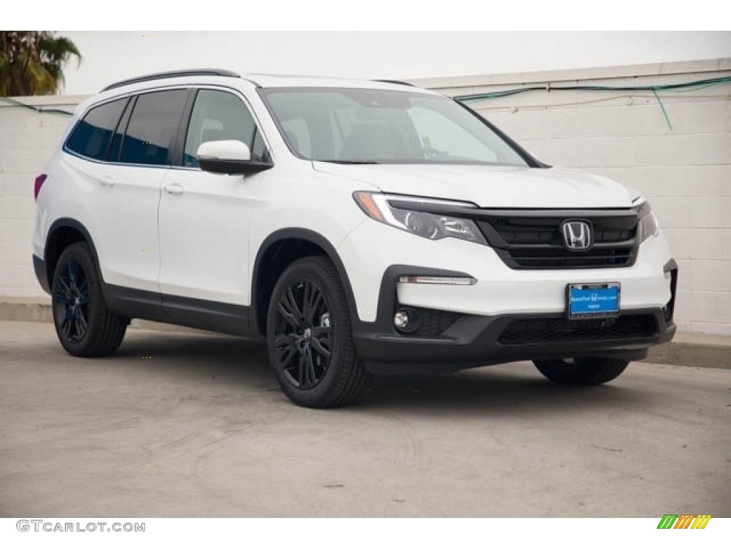 Platinum White Pearl Honda Pilot