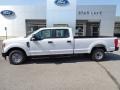 Oxford White - F250 Super Duty XL Crew Cab Photo No. 2