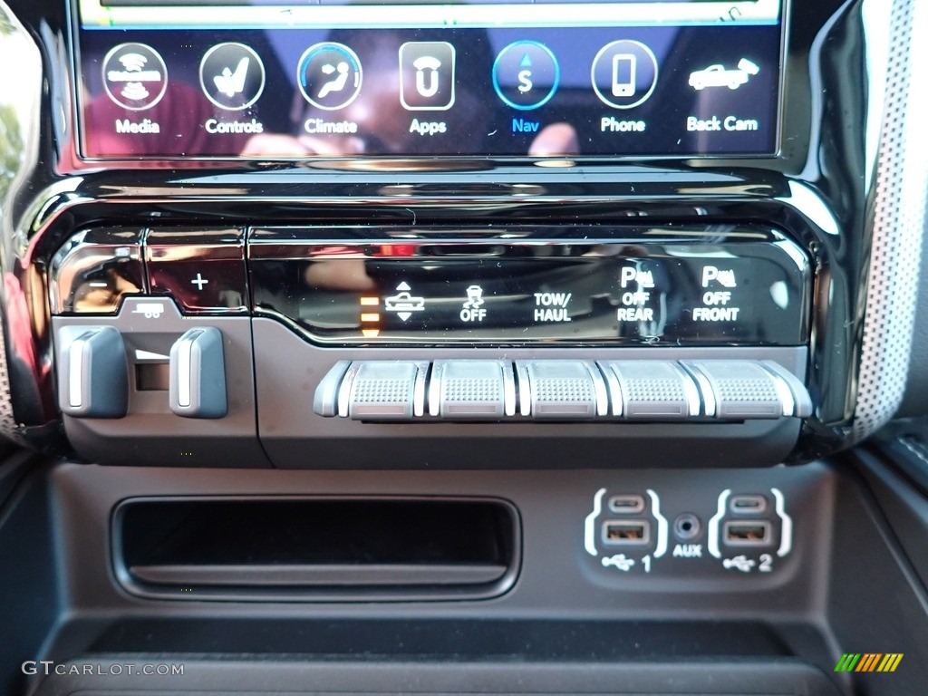 2020 Ram 1500 Limited Crew Cab 4x4 Controls Photo #139505749