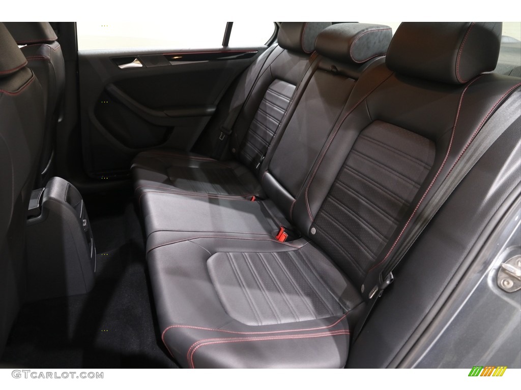 Titan Black Interior 2017 Volkswagen Jetta GLI 2.0T Photo #139507030