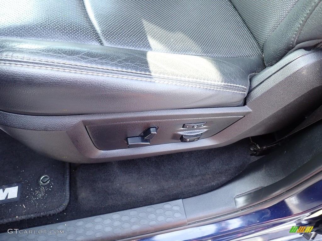 Black Interior 2016 Ram 1500 Laramie Crew Cab 4x4 Photo #139509190