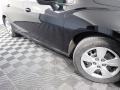 Mosaic Black Metallic - Cruze LS Photo No. 4