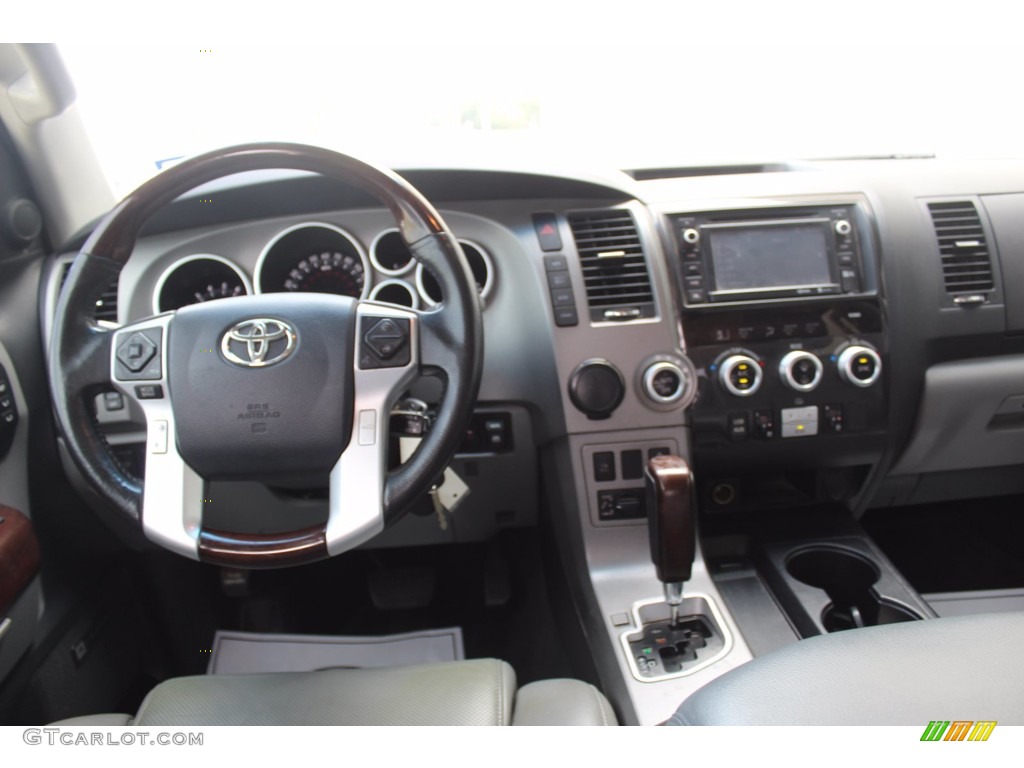 2015 Toyota Sequoia Platinum Dashboard Photos