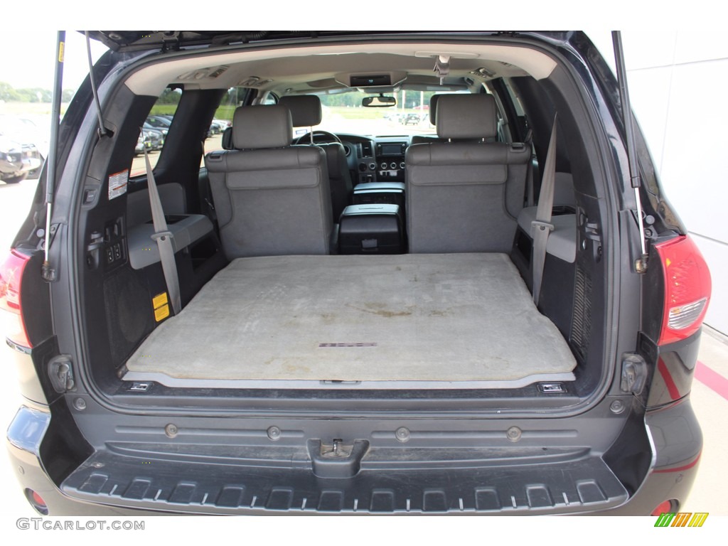 2015 Toyota Sequoia Platinum Trunk Photos