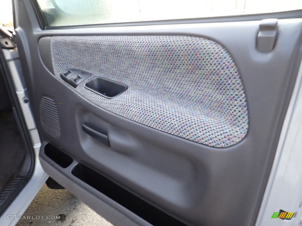 2000 Dodge Ram 1500 SLT Regular Cab 4x4 Agate Door Panel Photo #139516402