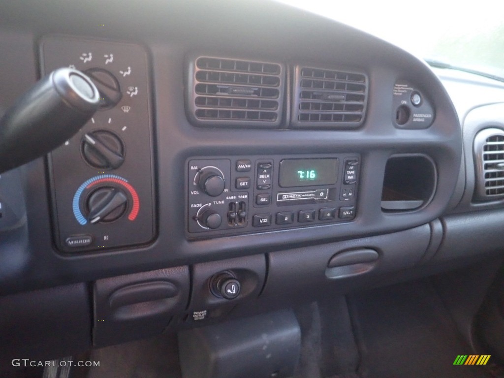 2000 Dodge Ram 1500 SLT Regular Cab 4x4 Controls Photo #139516468