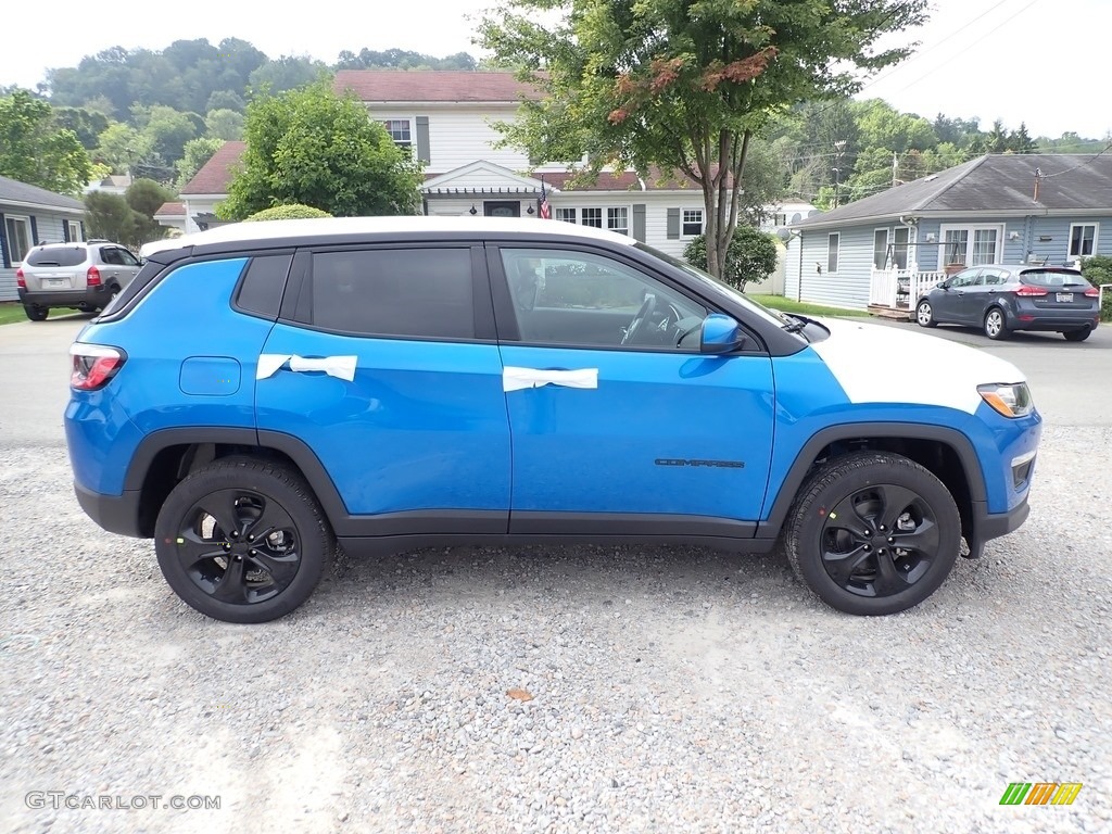 2021 Compass Altitude 4x4 - Laser Blue Pearl / Black photo #7