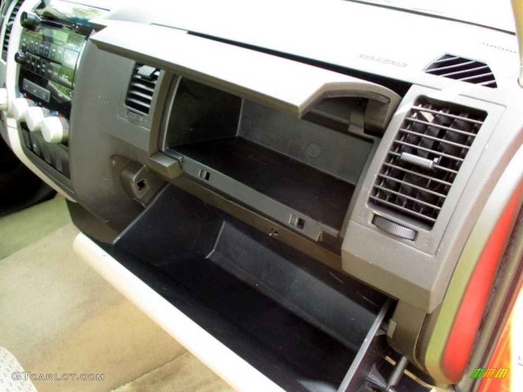 2007 Tundra SR5 Regular Cab - Radiant Red / Beige photo #34