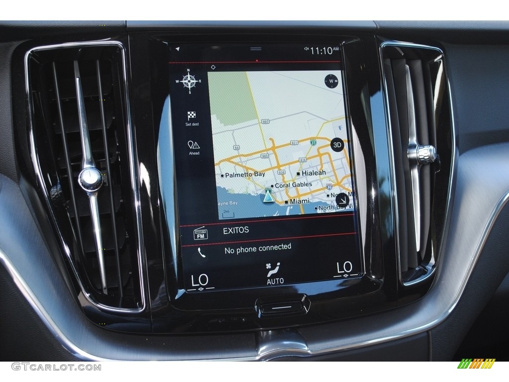 2018 XC60 T5 AWD Momentum - Denim Blue Metallic / Amber photo #16