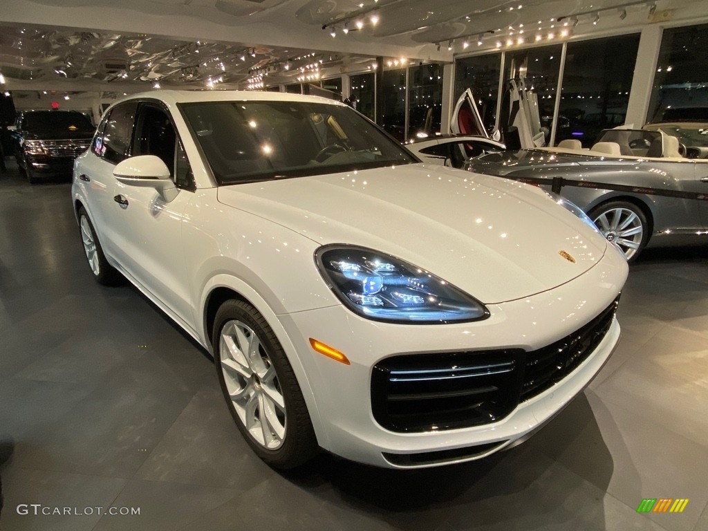 Carrara White Metallic 2019 Porsche Cayenne Turbo Exterior Photo #139521795