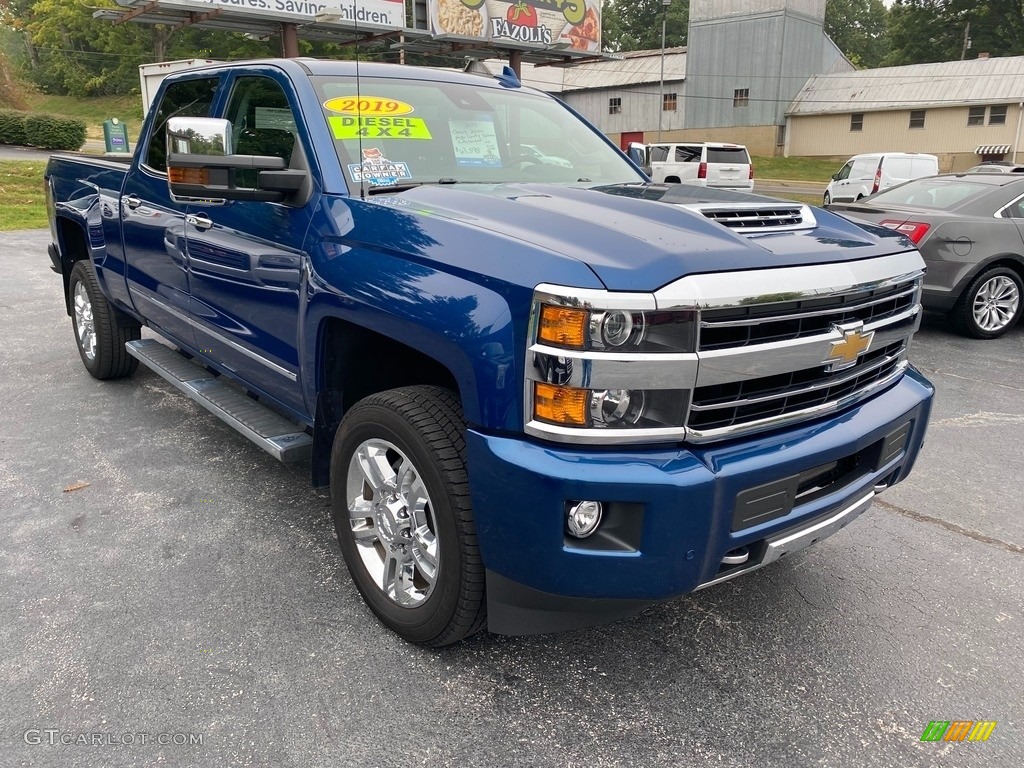 2019 Silverado 2500HD High Country Crew Cab 4WD - Deep Ocean Blue Metallic / High Country Jet Black/­Medium Ash Gray photo #4