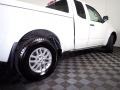 Glacier White - Frontier SV King Cab 4x4 Photo No. 14