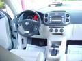 White Gold Metallic - Tiguan SE 4Motion Photo No. 13