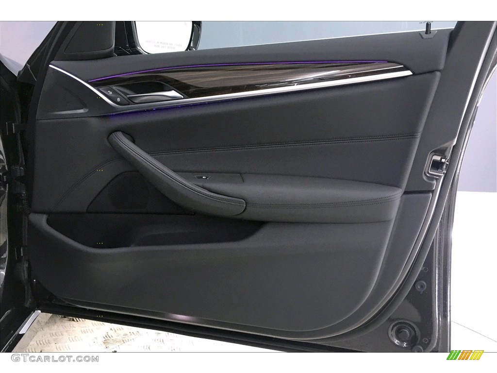 2020 5 Series 530i Sedan - Dark Graphite Metallic / Black photo #24