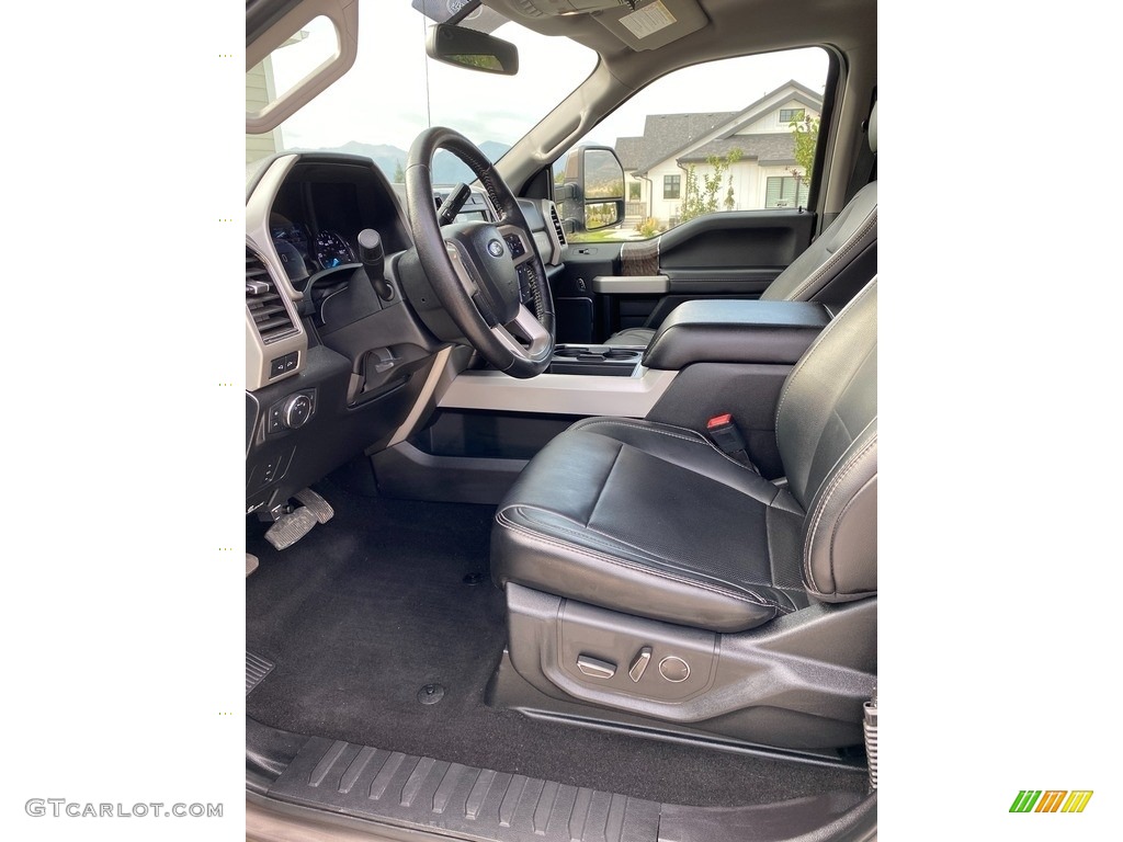 2019 F350 Super Duty Lariat Crew Cab 4x4 - Stone Gray Metallic / Earth Gray photo #10