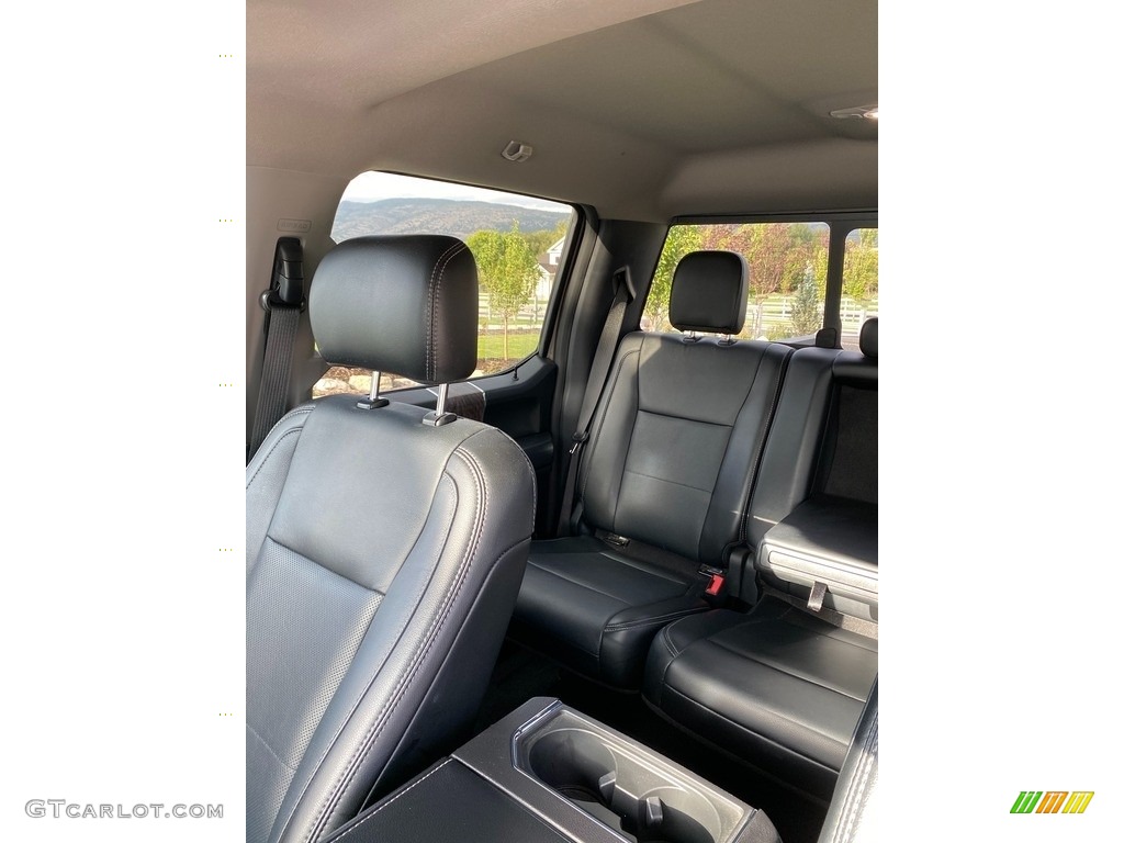 2019 F350 Super Duty Lariat Crew Cab 4x4 - Stone Gray Metallic / Earth Gray photo #12