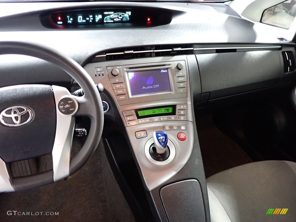 2013 Prius Two Hybrid - Barcelona Red Metallic / Dark Gray photo #30