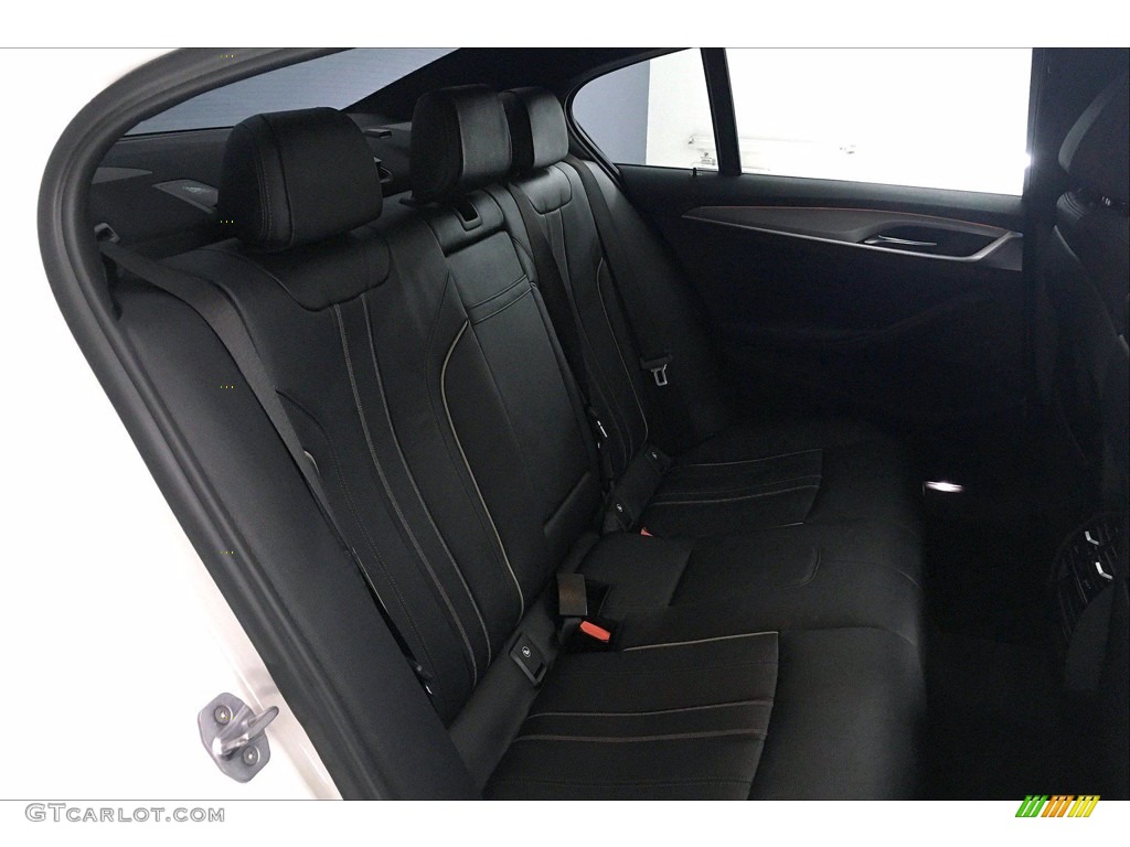 2017 5 Series 540i Sedan - Alpine White / Black photo #29