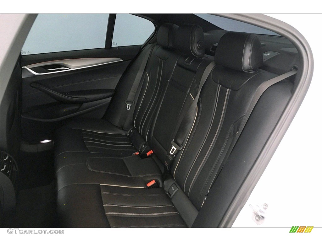 2017 5 Series 540i Sedan - Alpine White / Black photo #30