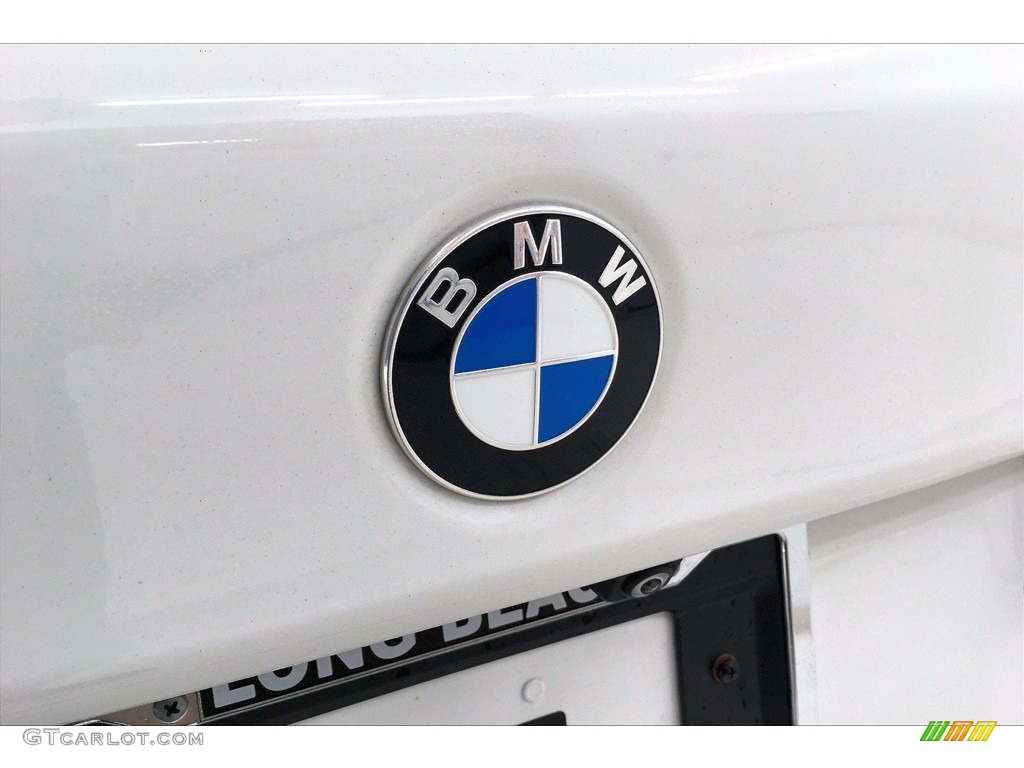 2017 5 Series 540i Sedan - Alpine White / Black photo #34