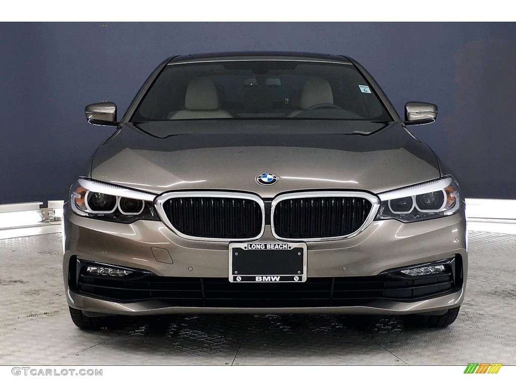 2017 5 Series 530i Sedan - Glacier Silver Metallic / Canberra Beige photo #2