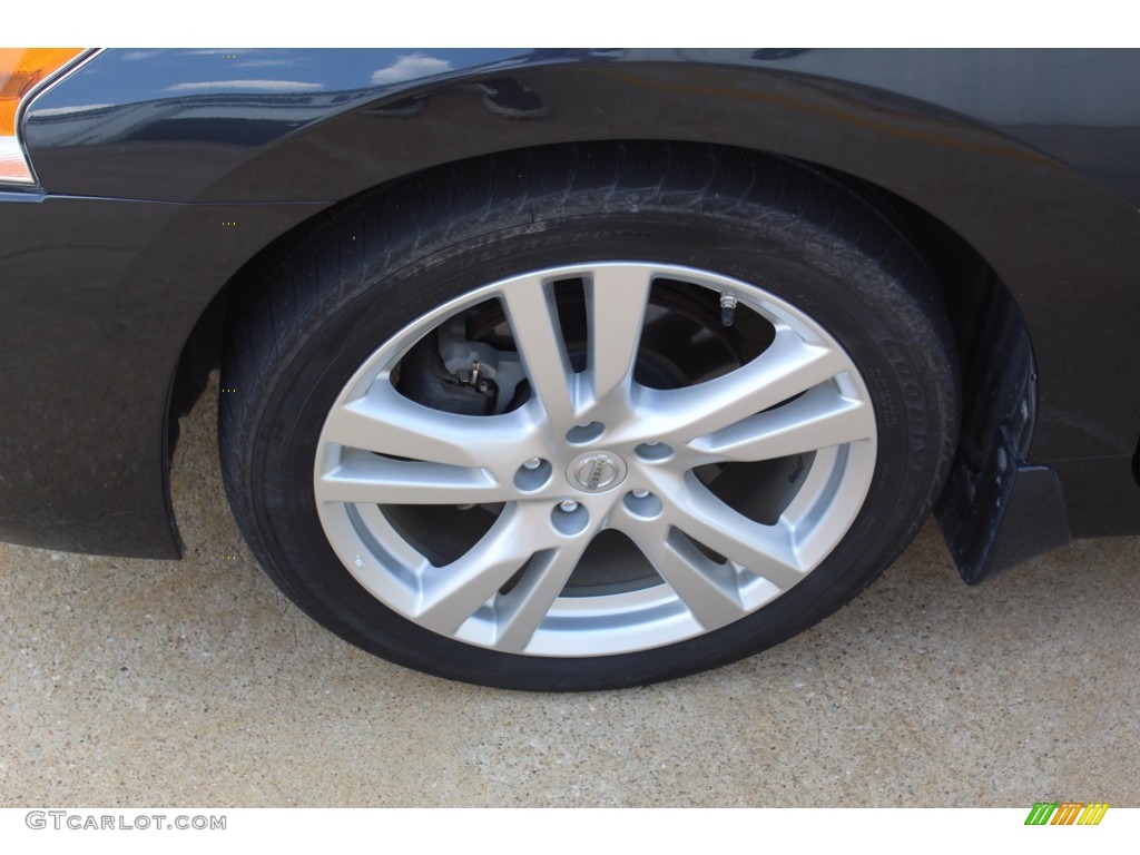 2015 Nissan Altima 3.5 SL Wheel Photos