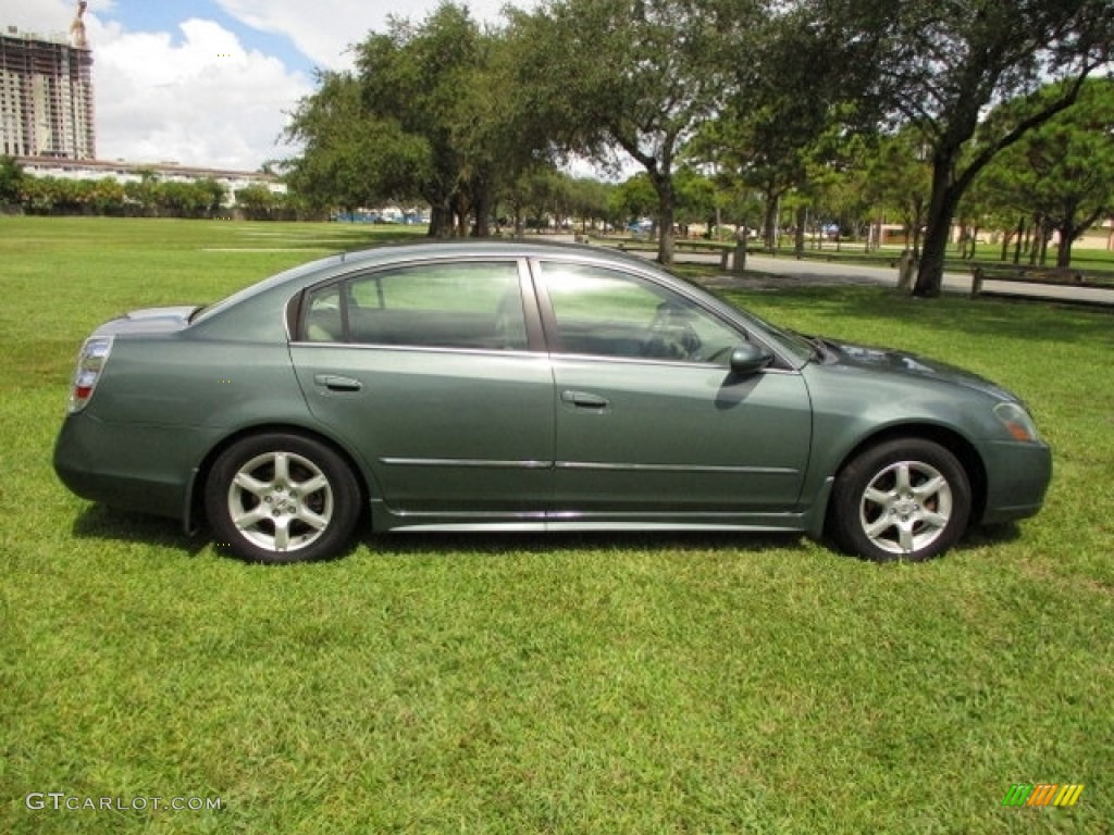 2005 Altima 2.5 S - Mystic Emerald Green / Blond photo #42
