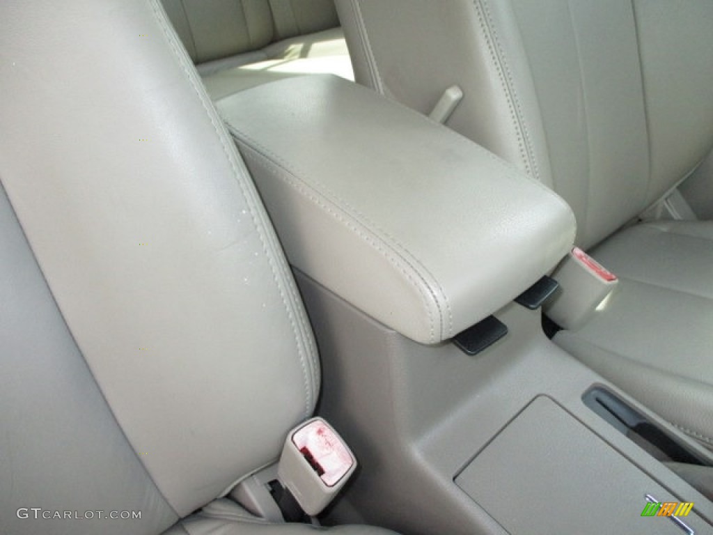 2005 Altima 2.5 S - Mystic Emerald Green / Blond photo #46