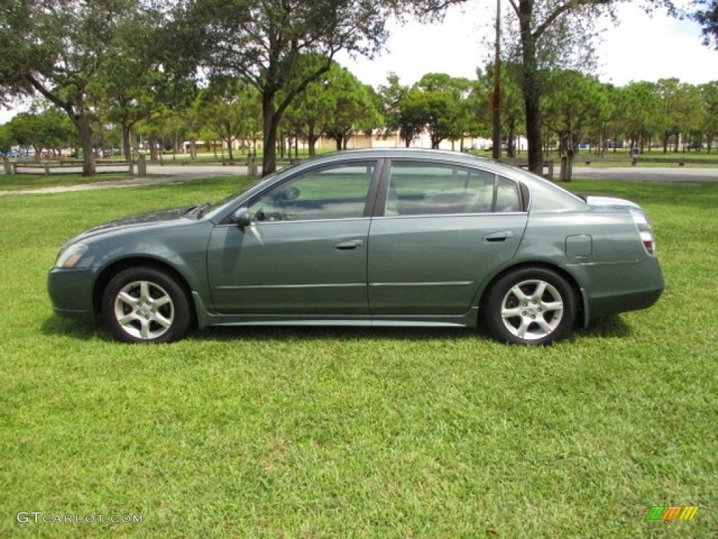 2005 Altima 2.5 S - Mystic Emerald Green / Blond photo #54