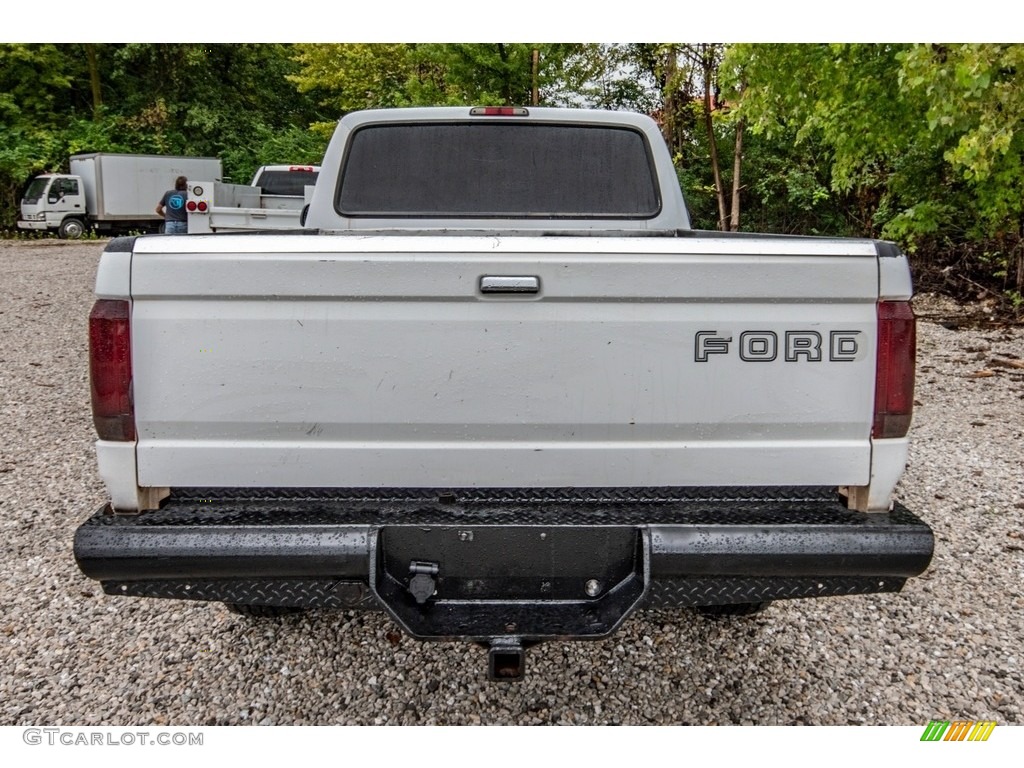 1996 F250 XL Extended Cab 4x4 - Oxford White / Beige photo #5