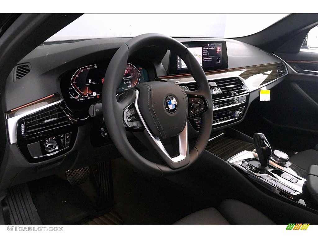 2020 5 Series 530i Sedan - Jet Black / Black photo #7