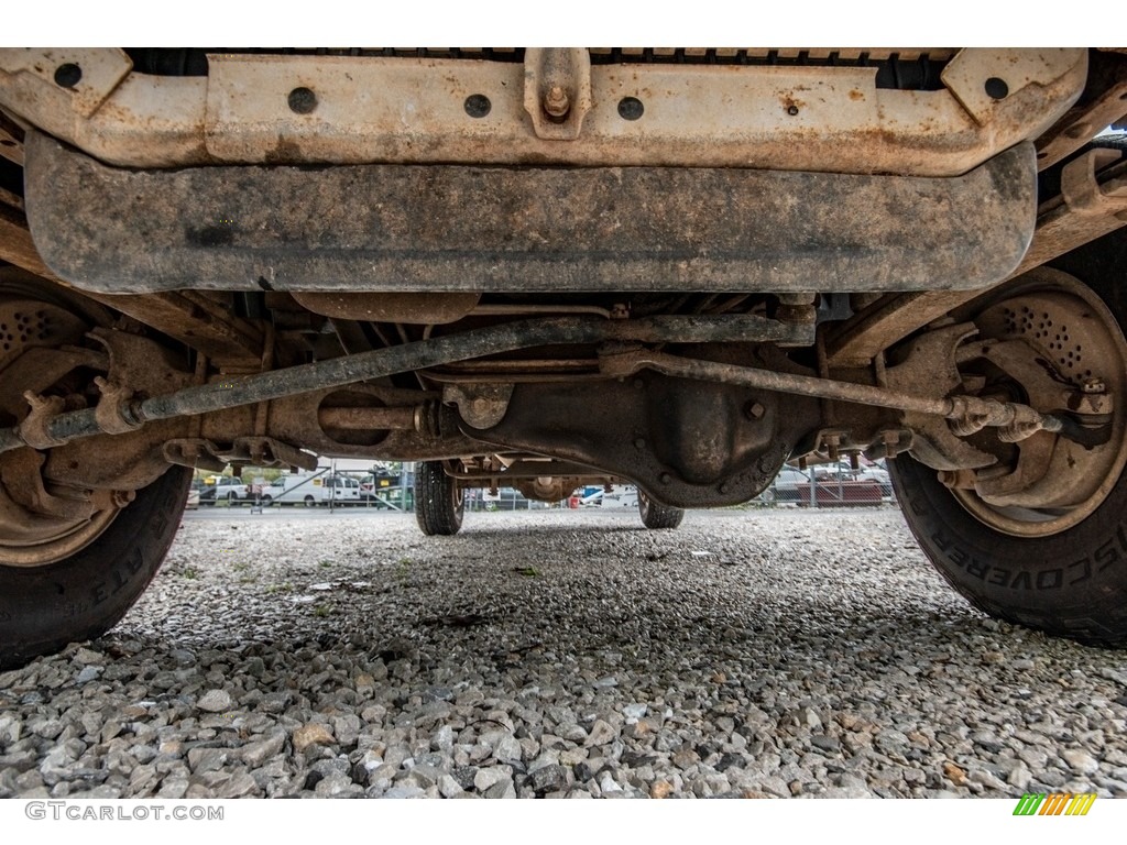 1996 Ford F250 XL Extended Cab 4x4 Undercarriage Photo #139531831