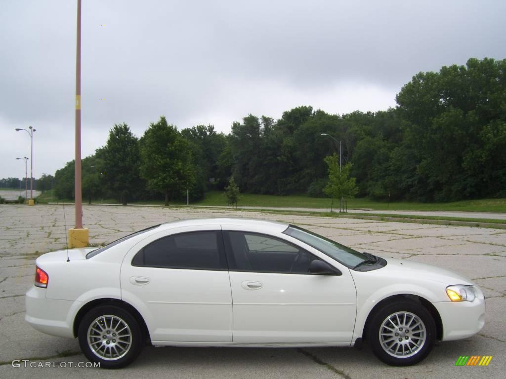 2005 Sebring Sedan - Stone White / Dark Slate Gray photo #1