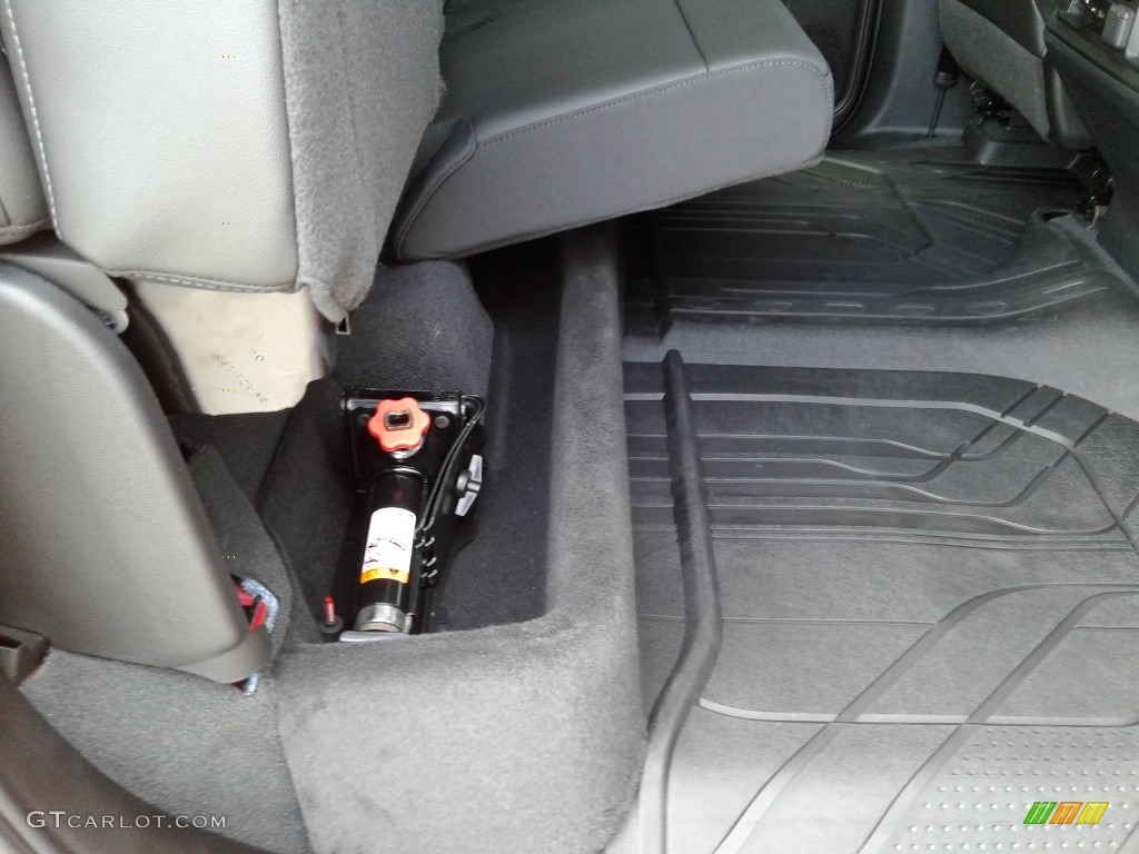 2019 Silverado 1500 RST Crew Cab 4WD - Red Hot / Jet Black photo #19