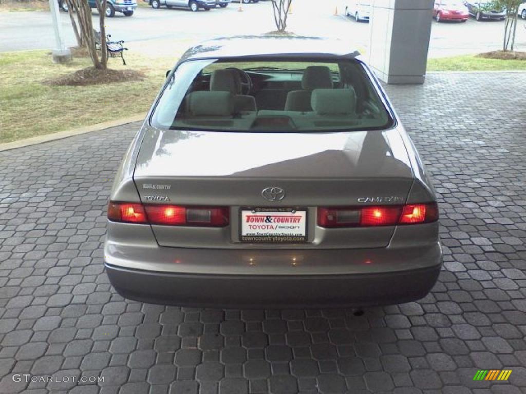 1999 Camry LE - Sable Pearl / Gray photo #5