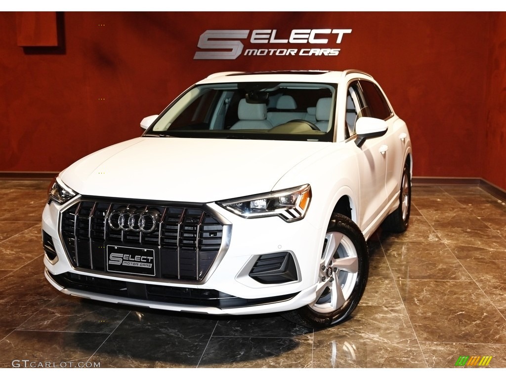 2020 Q3 Premium Plus quattro - Glacier White Metallic / Pearl Beige photo #1