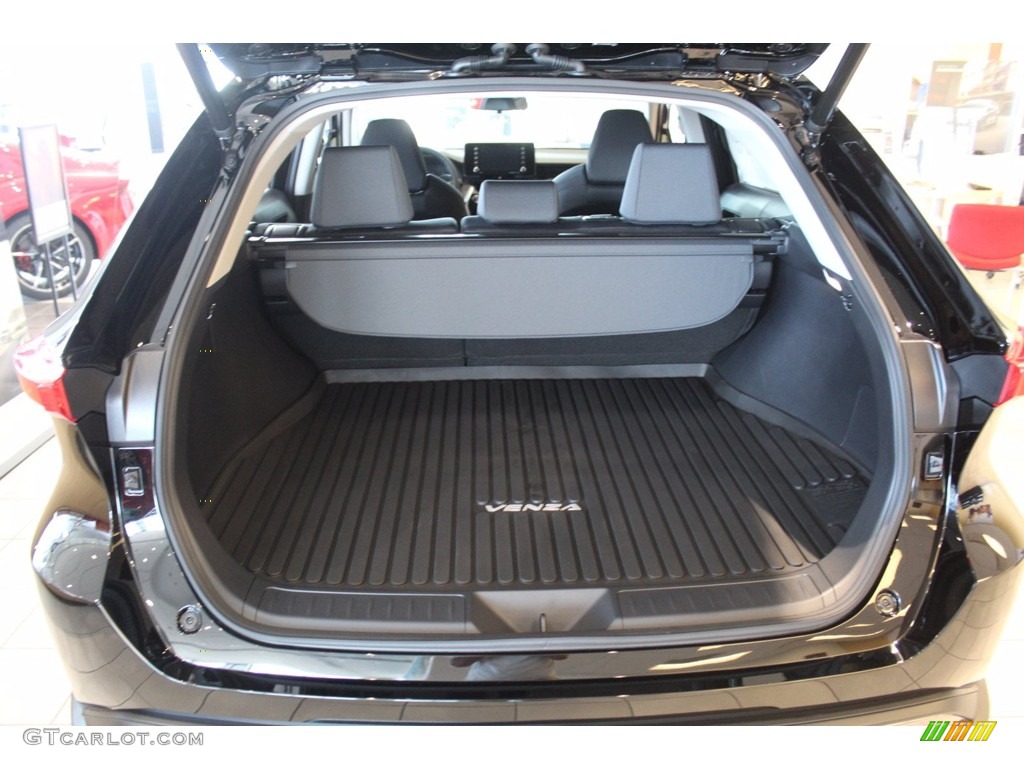 2021 Toyota Venza Hybrid LE AWD Trunk Photo #139553695