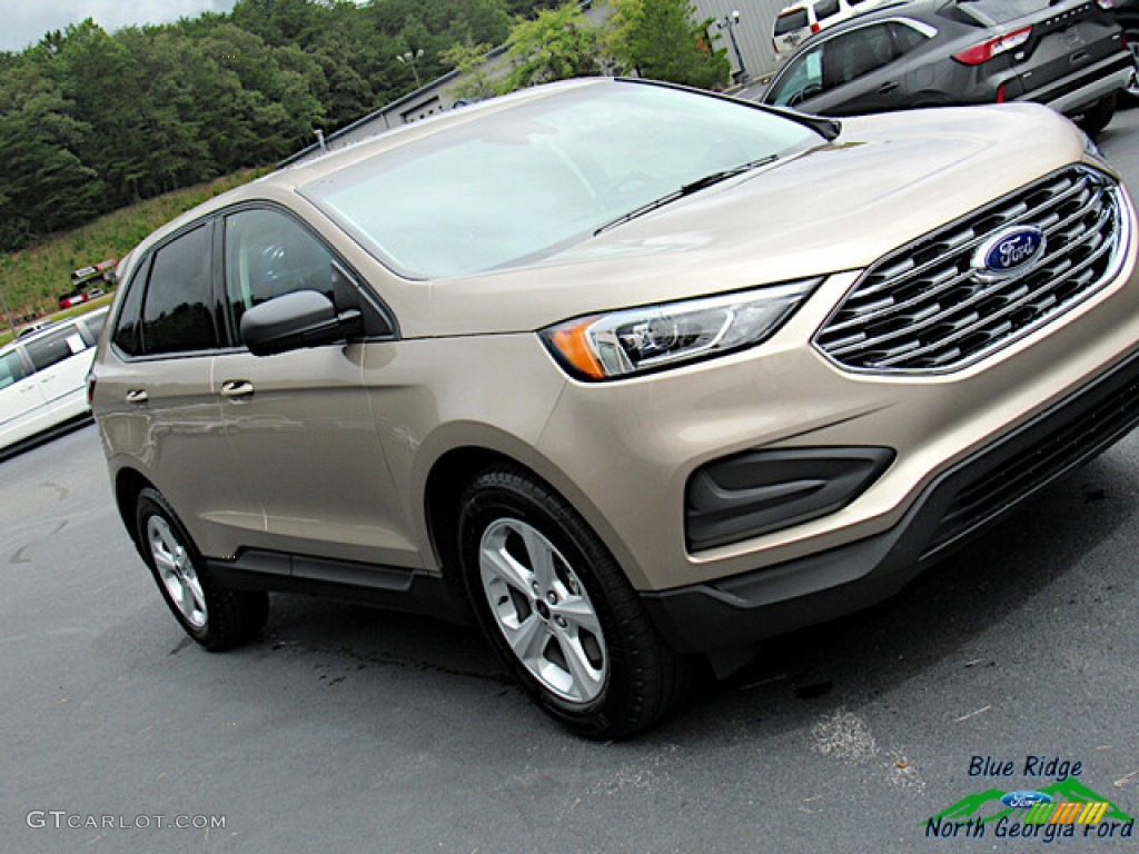 2020 Edge SE AWD - Desert Gold Metallic / Ebony photo #25