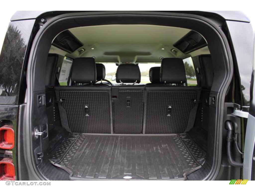 2020 Land Rover Defender 110 SE Trunk Photos