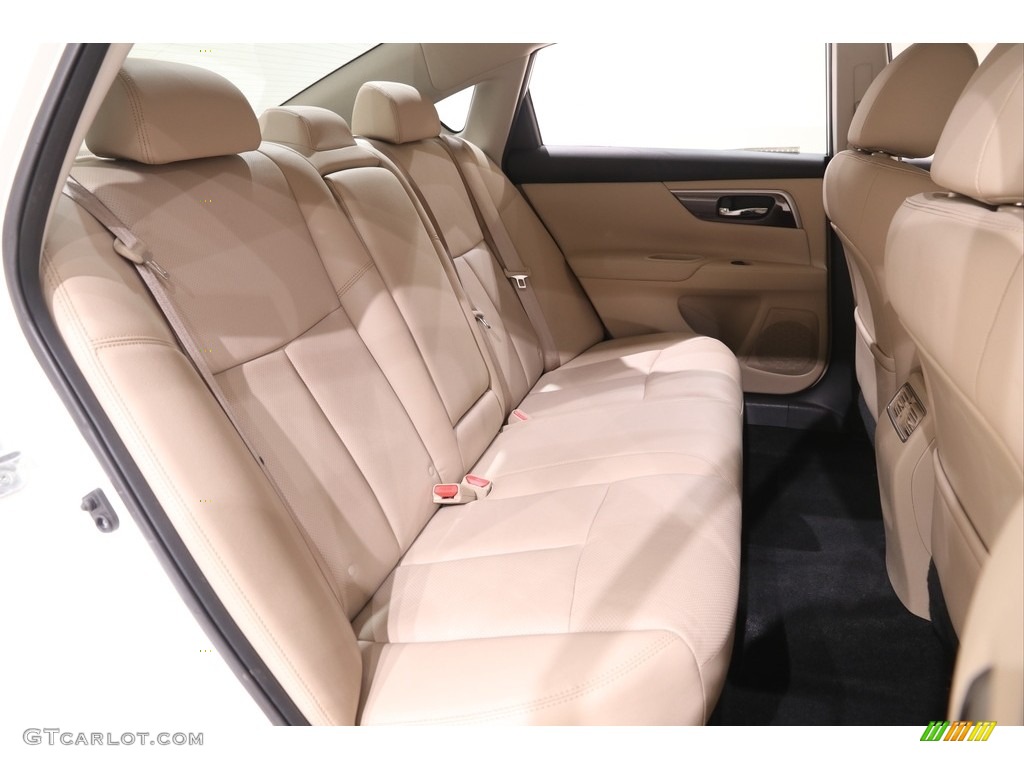2015 Altima 2.5 SL - Pearl White / Charcoal photo #19