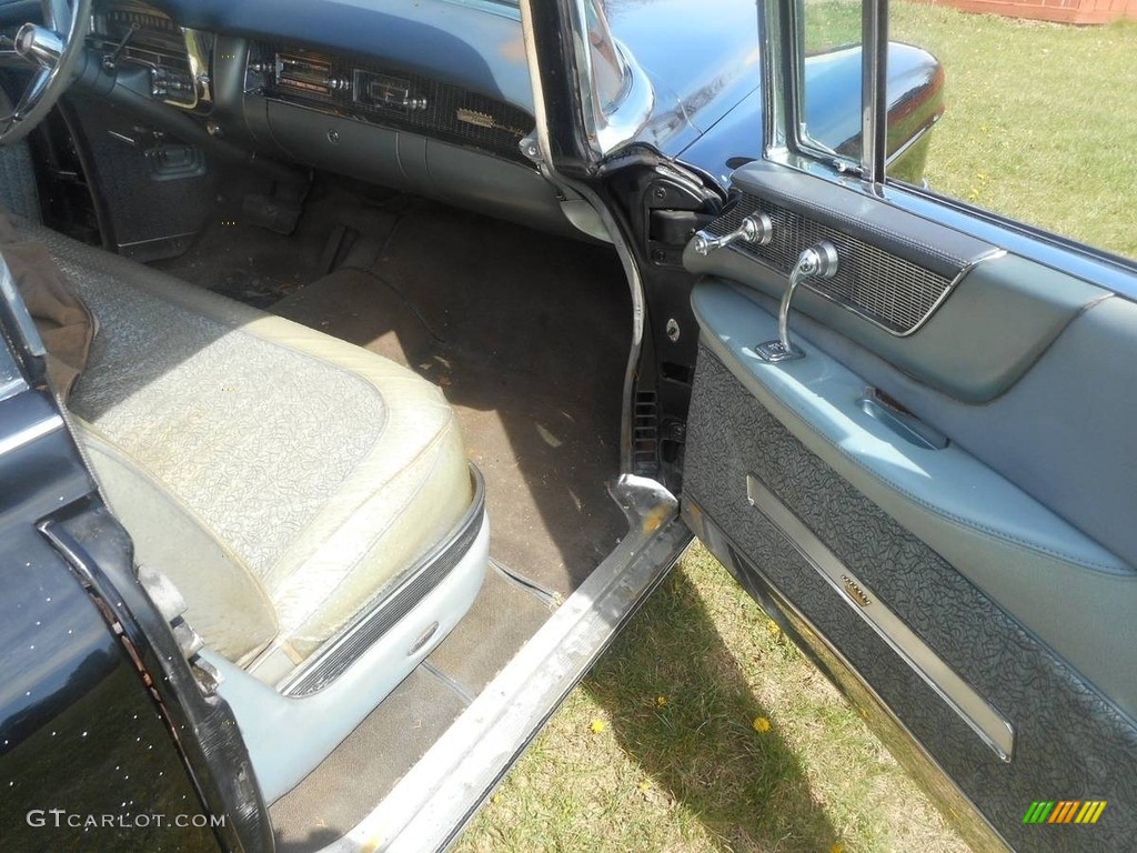 1956 Cadillac Fleetwood Series 60 Special Sedan Beige Door Panel Photo #139558659